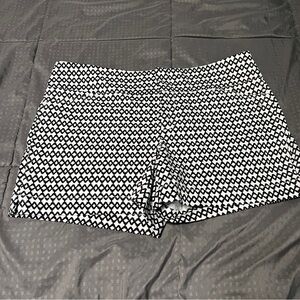 calvin klein black white patterned shorts New Nwt Womens size 10